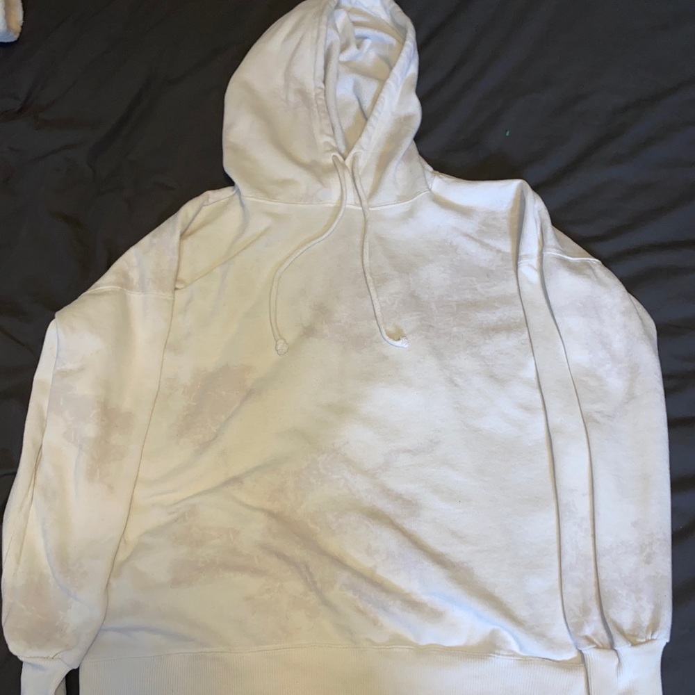 White and Gray Tie Dye Sweatshirt